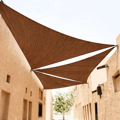 Sjenilo za sunce - za terasu, trikotne oblike 5x5x7m u boju kave- iz HDPE materiala