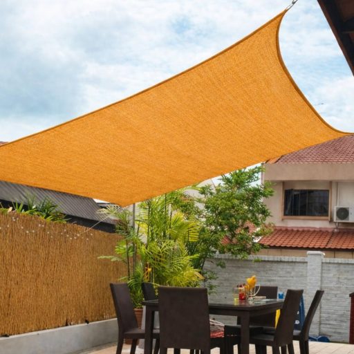 Sjenilo za sunce - za terasu, kvadratne oblike 4x4m u boju zlatnog pijeska- iz HDPE materiala