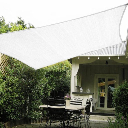 Sjenilo za sunce - za terasu, kvadratne oblike 4x4m bijele boje- iz HDPE materiala