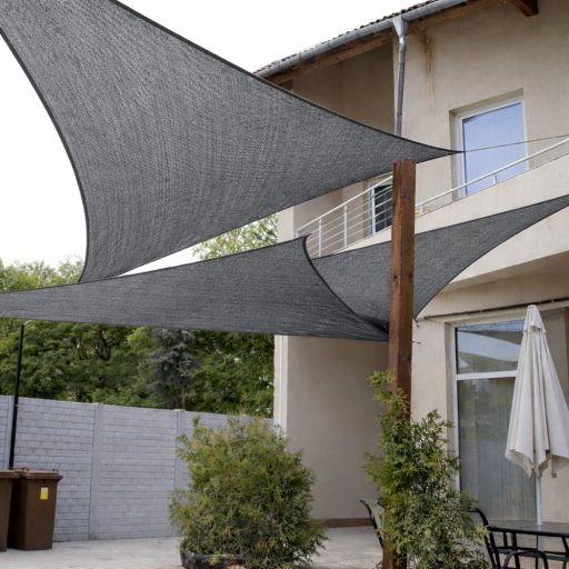 Sjenilo za sunce - za terasu, trikotne oblike 5x5x5m grafitne boje- iz HDPE materiala